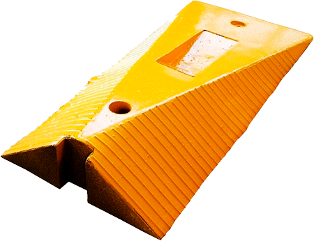 COT500F - cordolo delimitatore omologato in gomma giallo term.femmina h.5 cm.