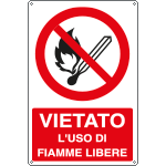 E18026X - Cartello vietato l'uso di fiamme libere EN ISO 7010