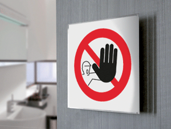 SECT17A - segnale  in vetro CRYSTAL monofacciale 150x150 piu'simbolo