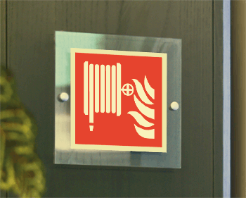 SEPSE15115W - targa Plexi monofacciale  Lancia Antincendio EN ISO 7010 F002