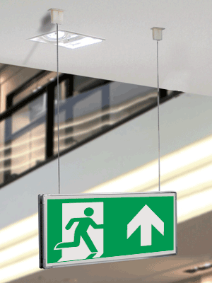 [SEME715103SNC] SEME715103SNC - segnaletica all.Metal VERDE sospesa Uscita Emergenza Nord EN ISO 7010