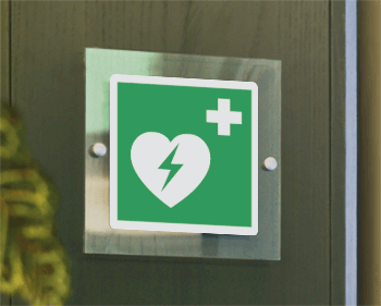 [SEPE15156W] SEPE15156W - targa Plexi monofacciale Defribillatore EN ISO 7010 E010