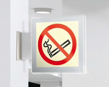 [SEPSE1301BW] SEPSE1301BW - targa Plexi bifacciale  Vietato fumare EN ISO 7010 P002