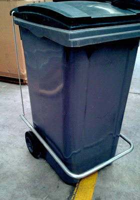 [BIC240P] BIC240P - gruppo pedaliera per cassonetti BIC0240